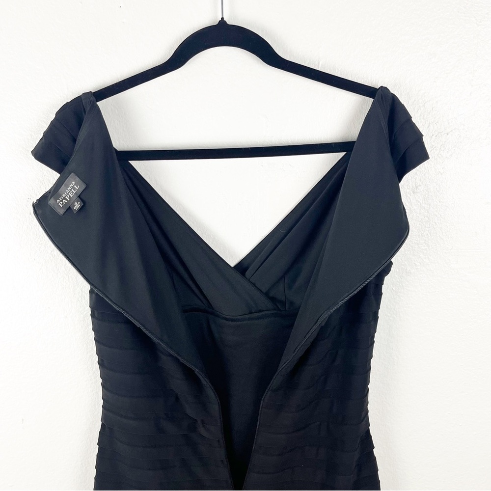 ADRIANNA PAPELL Classic Black V-Neck Layered Tiered Cap Sleeves Dress, Size 12 - Picture 6 of 9